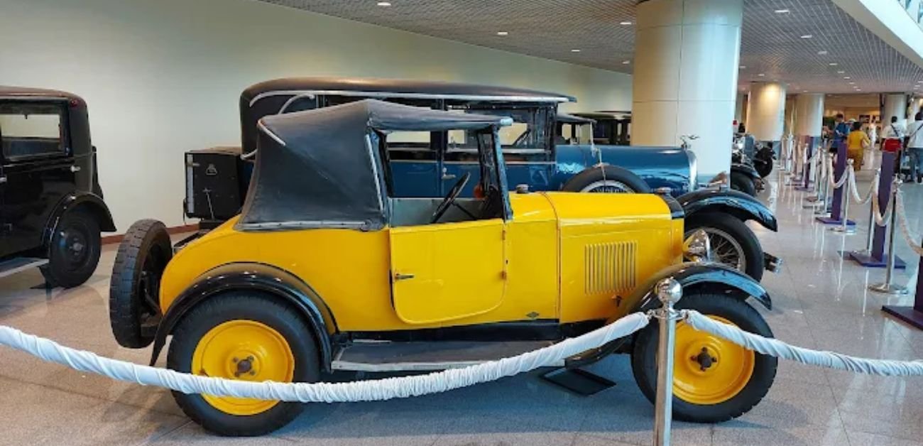 Moscow Domodedovo Mikhail Lomonosov Airport