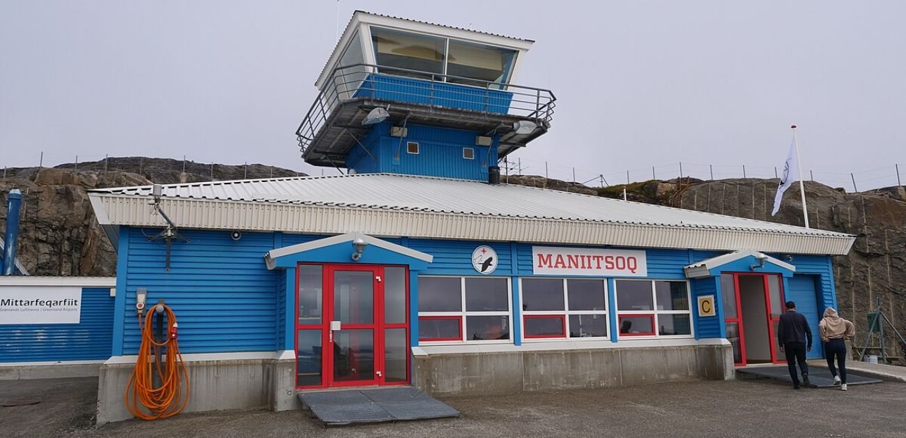 Air Greenland JSU Terminal Maniitsoq Airport 1 888 839 0596 air-greenland-jsu-terminal-maniitsoq-airport-1-888-839-0596